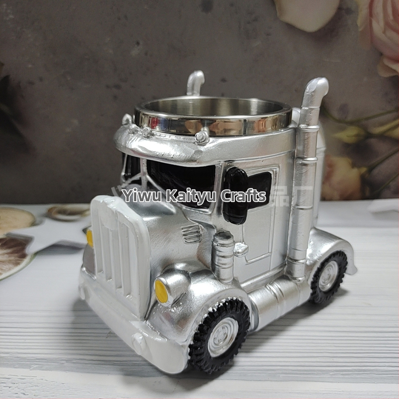 Kai Tu KT188 – Semi-Truck kohvitass, karikatuur, vaigust ornament, sünteetiline vaig