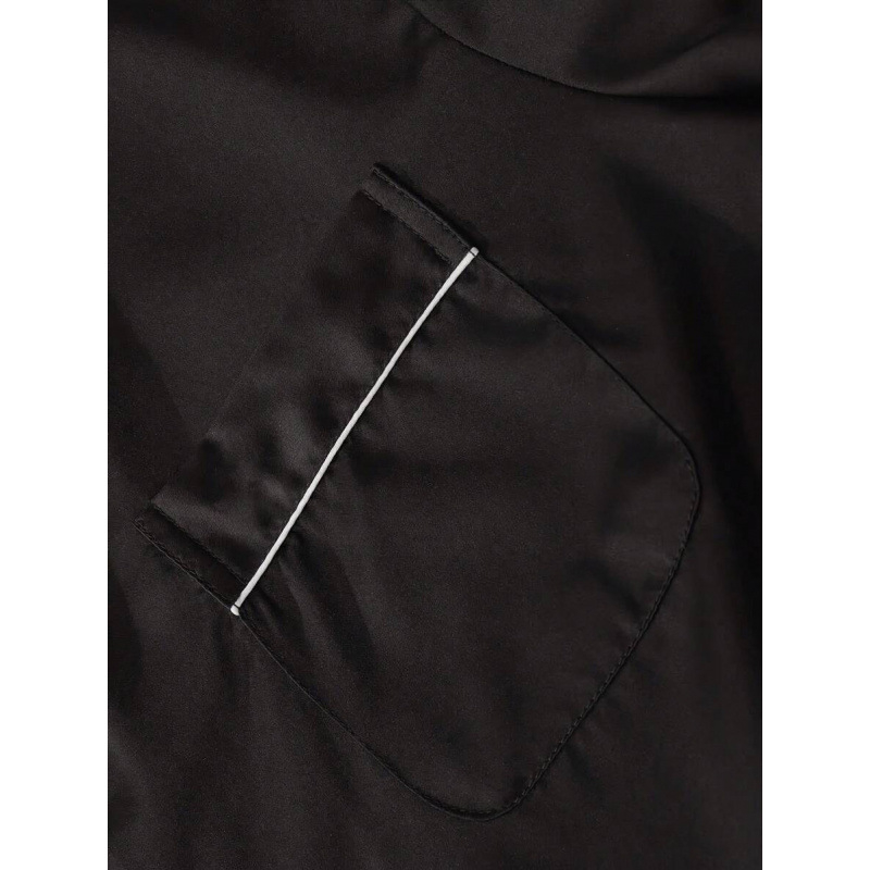 Nailonist magamisriidest komplekt noorukitele – sügis, pullover-stiilis lühikeste varrukatega top ja lühikesed püksid, kolmekohaline komplekt