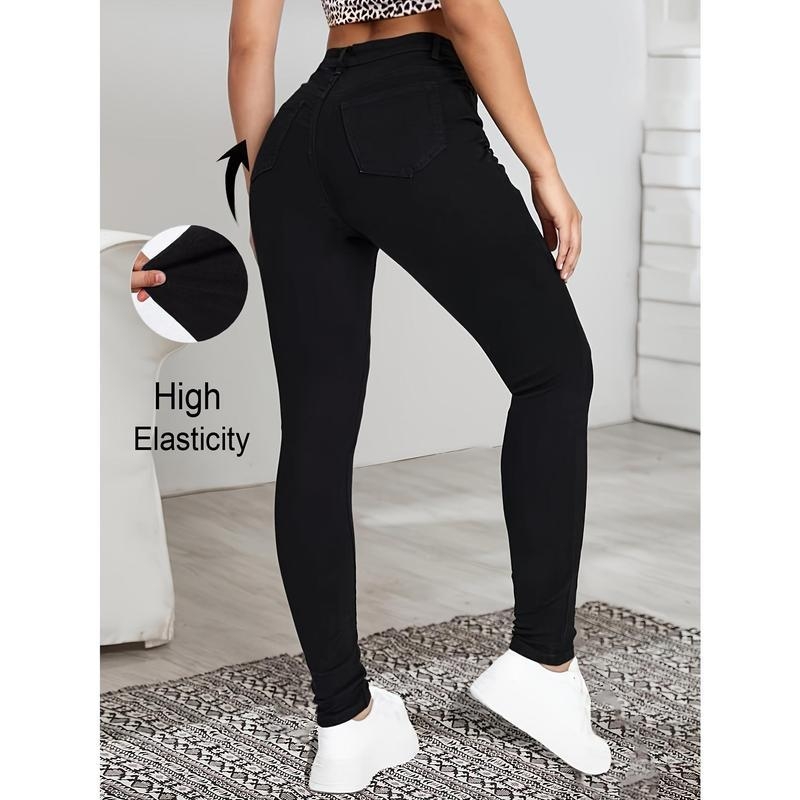 Igapäevased kõrge vööga sirge lõikega püksid, bambuskiududest kangas; peamine koostis: jänese karv; kõrge elastsus