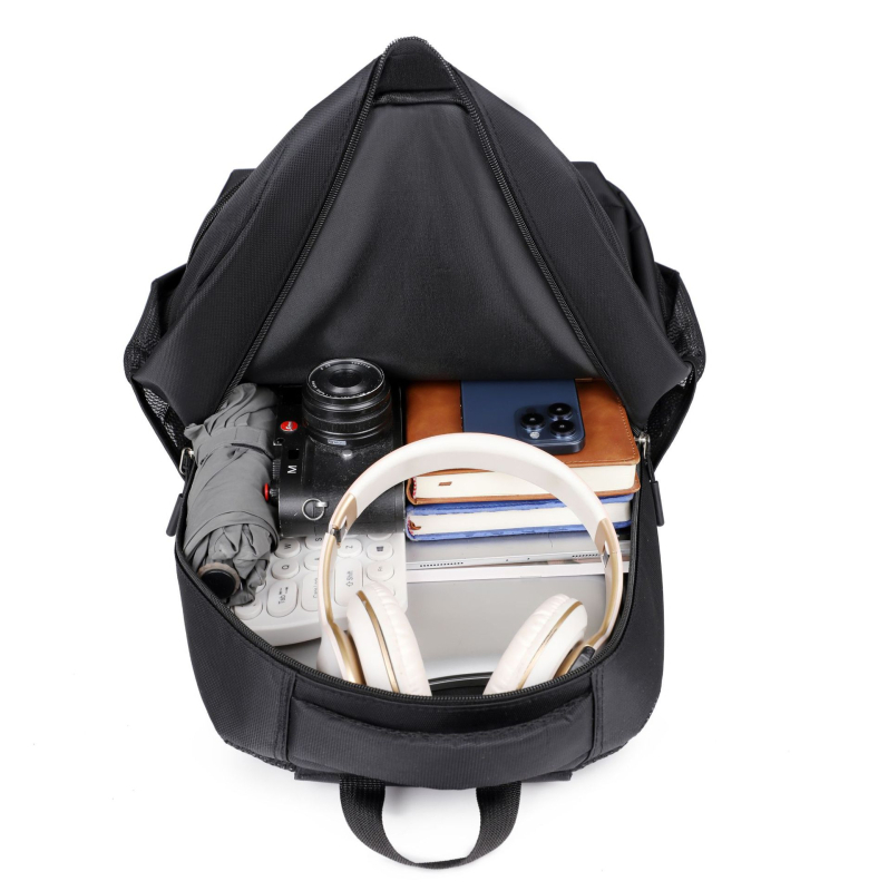 Suur mahutavusega äriretro seljakott kahe õlarihmaga, Oxford kangas, tähestikul trükk, maht 20-35 l, polüestervooder, õhupadi õlarihmadele