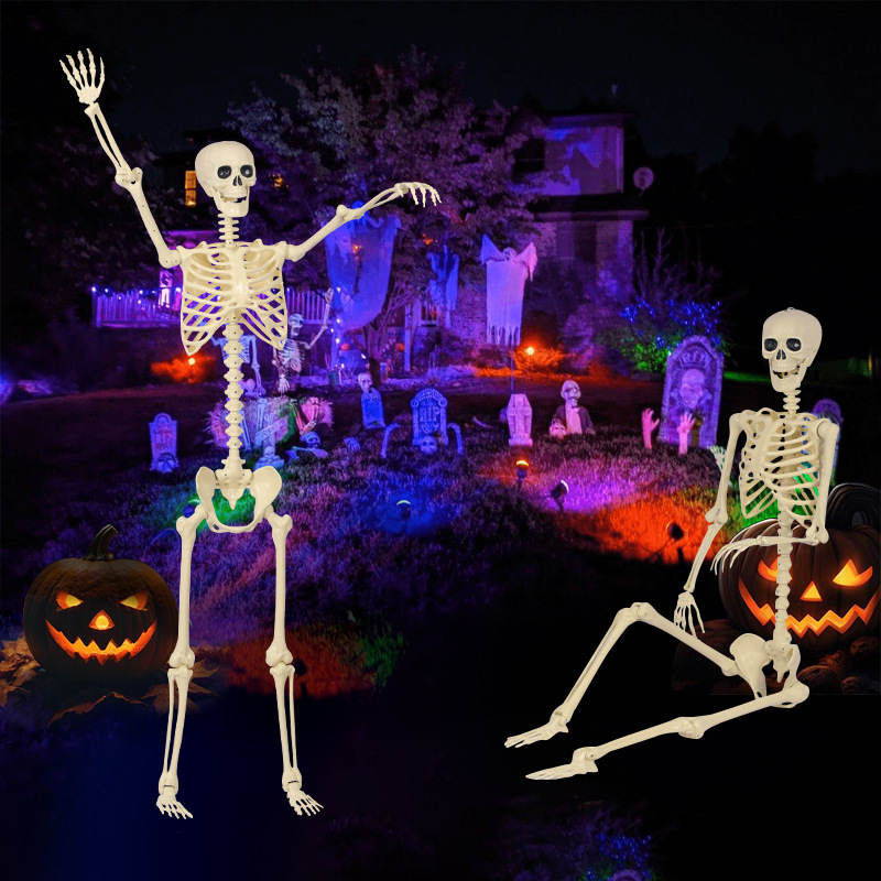 Plastmassist Halloween'i skelet – rippuv dekoratsioon, rekvisiit ruumide kujundamiseks kummitusmajas