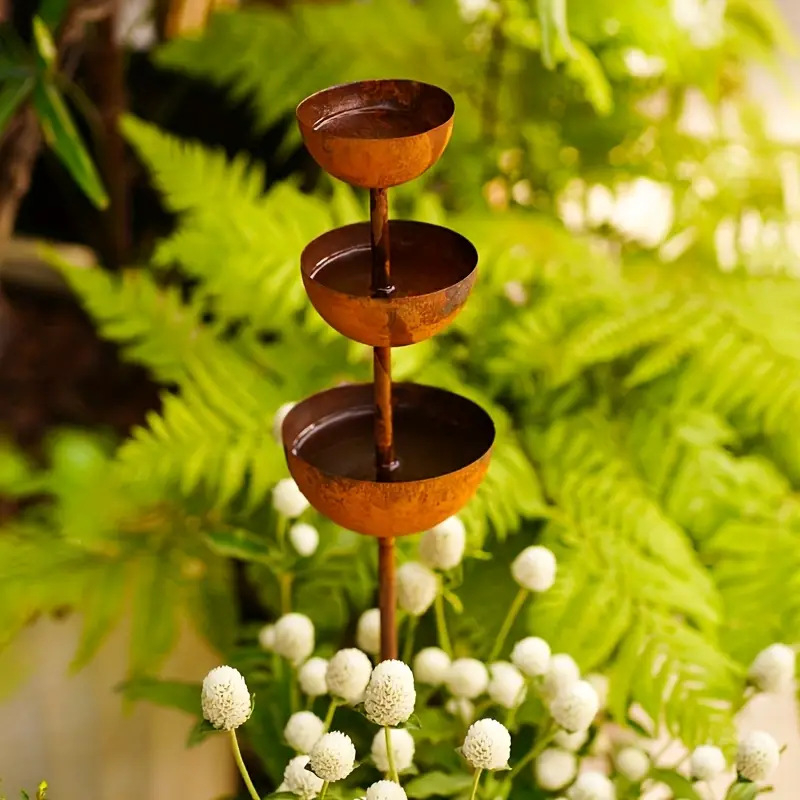 Vintage rauast vihmavee kogujaja ja lindude söötja, mudel 30146