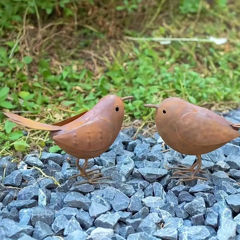 Metallist aedlind, pastoraalne stiil; Materjal: Metall; Kategooria: Loomad; Sobiv koht: Aed; Stiil: Pastoraalne; Tootenumber: 013