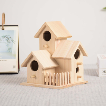 Puidust varblase pesamaja – välitingimustes villa-stiilis, kolm kambrit, kaubamärk Huke