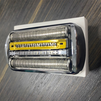 Braun S9 92S raseerimispea ja võrgukaitse asendustarvikud (ABS + roostevaba teras; Mudel: 92s; Tootekood: 92s; Kaal: 18 g)