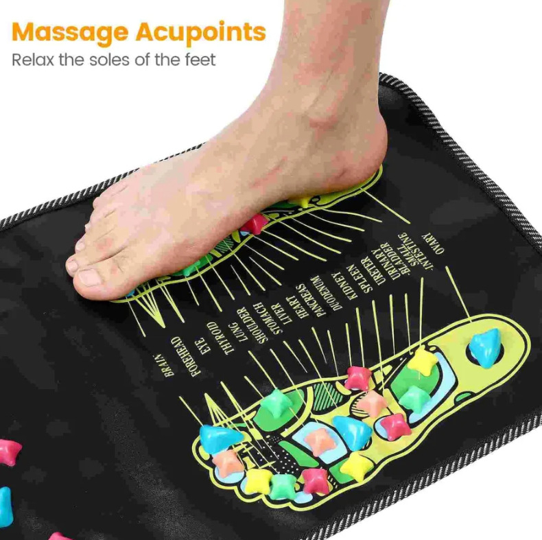 Jala massaažimatt – bränd Unique; materjal: polüester; vooder: polüester; sobib lastele alates 8. eluaastast; ohutusklass A