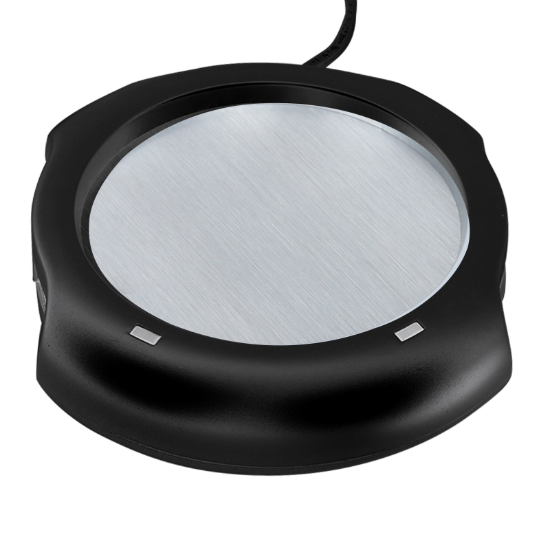 USB 3.0 nelja pordi jaotur, millel on integreeritud kruuside soojendi ja soojendusfunktsioon (toide USB kaudu)