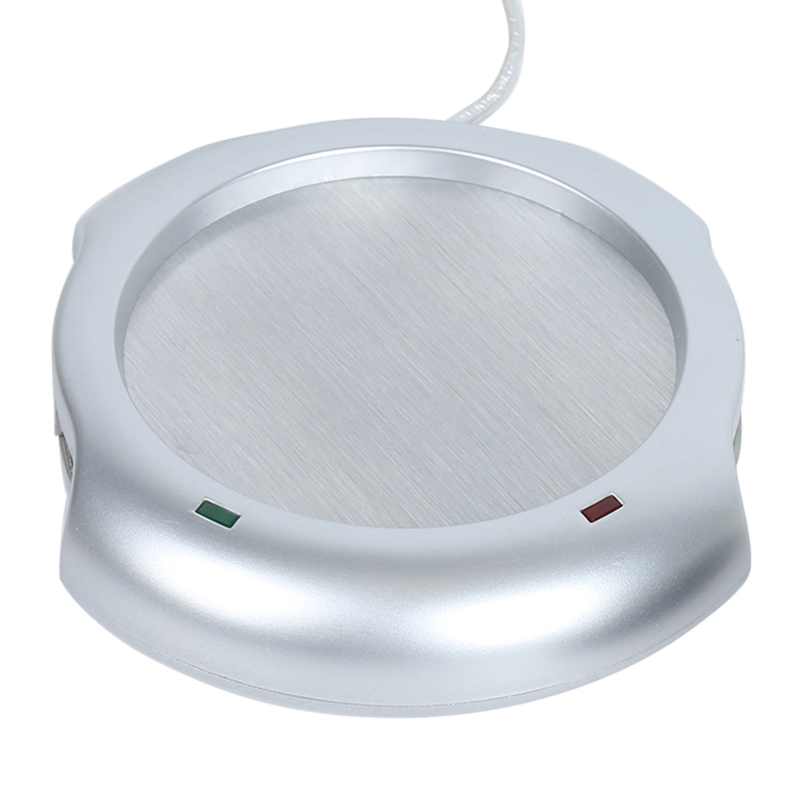 USB 3.0 nelja pordi jaotur, millel on integreeritud kruuside soojendi ja soojendusfunktsioon (toide USB kaudu)