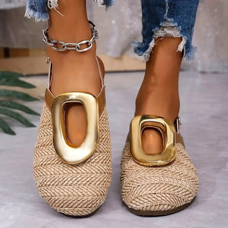 Randade sandaalid lambavillast ülemise osaga, kummist talla, suletud varvas, tagant rihm