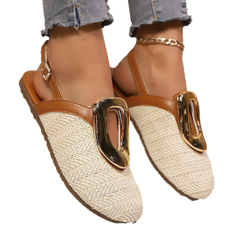 Randade sandaalid lambavillast ülemise osaga, kummist talla, suletud varvas, tagant rihm