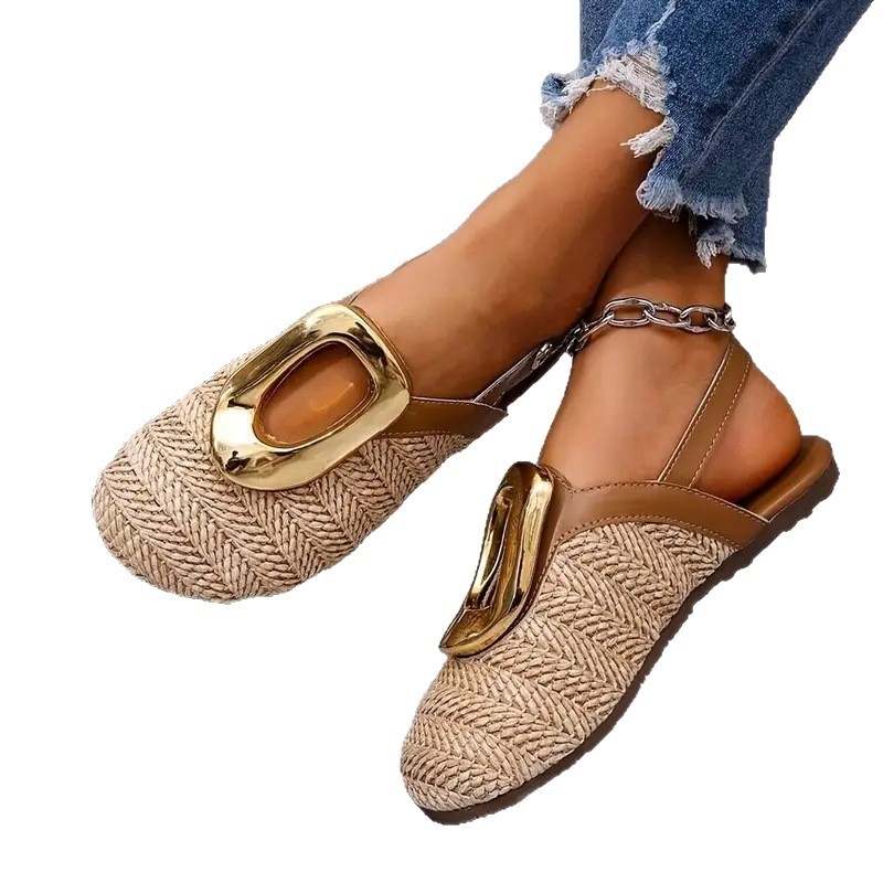 Randade sandaalid lambavillast ülemise osaga, kummist talla, suletud varvas, tagant rihm