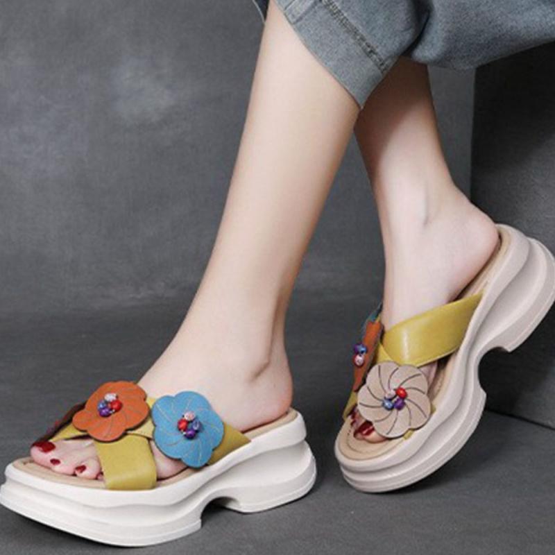 Naiste lilled sandaalid PU ülemise osaga, kummist talla, ümar varvas, Korea stiil, Taizhou Zhejiang päritolu, kevad 2025