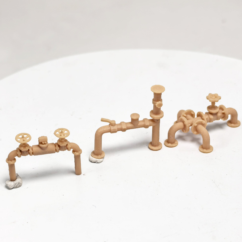 Skaleeritud auto mudeli aksessuaarid: torujuhtme ventiil, tööstuslik terasest veetorustik ja tuletõrjemudel