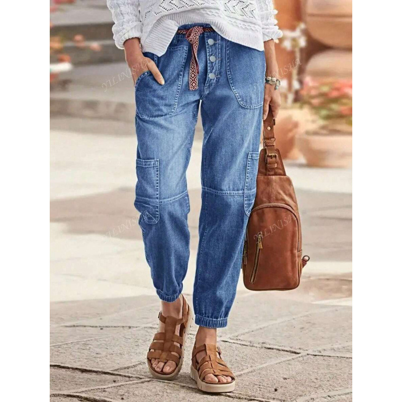 Naistepüksid eesnööp ja mitmekesiste taskutega, veidi kitsenev lõik ja sirged säärmed, fleece-vooder, polüesteri segu, vöökoht – vidukļa jostu