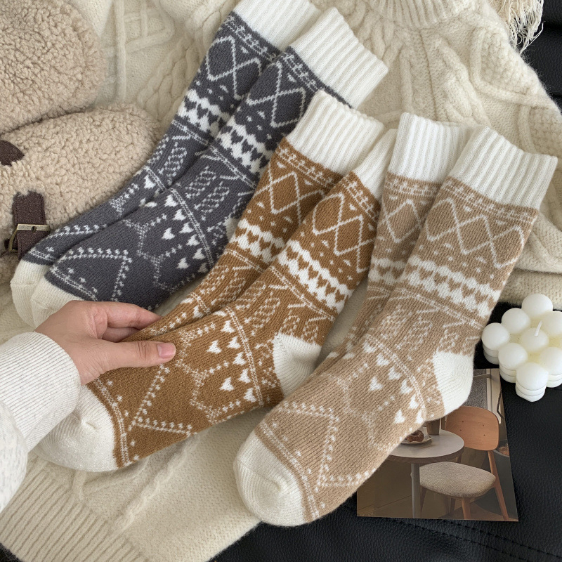 Soojad talvised sokid keskmise pikkusega etnilise teemandi mustriga, seitsmes ühes, jd601099730689810