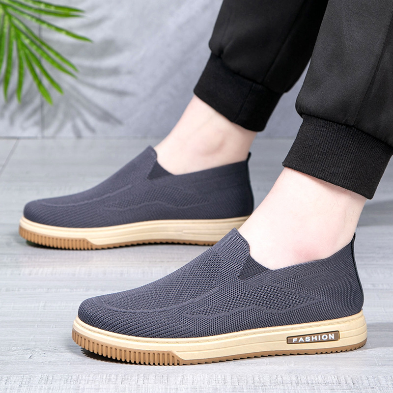 Meeste Fly-Knit igapäevased jalatsid, hingavad ülaosa, Slip-On, ümmargune varvas, madal pahkluu, plastikust talla