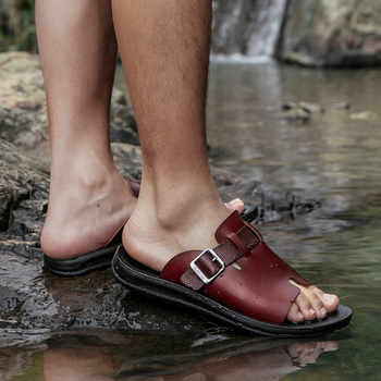 Meeste suve sandaalid hingava mikrofiiber naha ülemise osaga ja PU tallaga, randstiilis ühe rihmaga, kerged ja libisemiskindlad