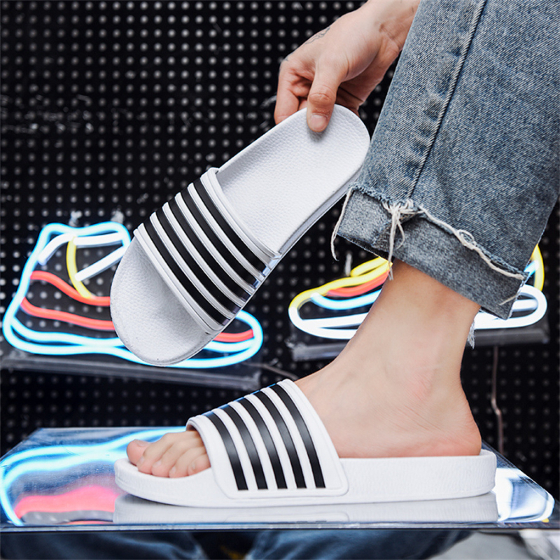 Meeste sandaalid kummijalaga, PVC ülaosa, 2 cm kanna, libisemiskindel, sobivad nelja aastaajaga