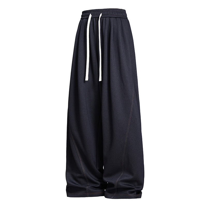 Igapäevased püksid sirge lõikega, vaba sobivus, keskmise kõrgusega vöökoht, köisnööriga kinnituv, polüestri kangas, kortsuvaba.