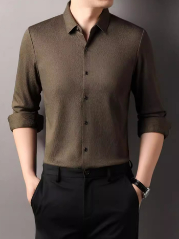 Särk lapelkrae, jacquard-viskoosi segu, anti-krutības un augsta elastība, garas piedurknes, piemērots griezums