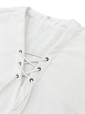 Lõdva lõikega särk poolpikkade varrukatega, V-kaelus nööriga, puuvillast-poliesteri segu