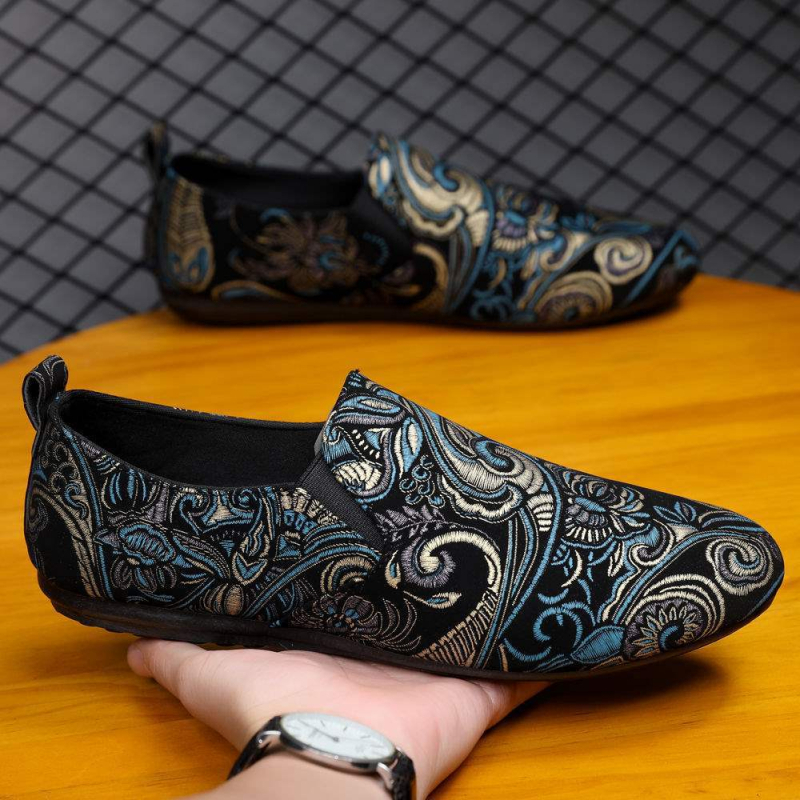 Tikitud Hiina stiililised Slip-On tossud, unisex, kanvas ülemine, kummist tald