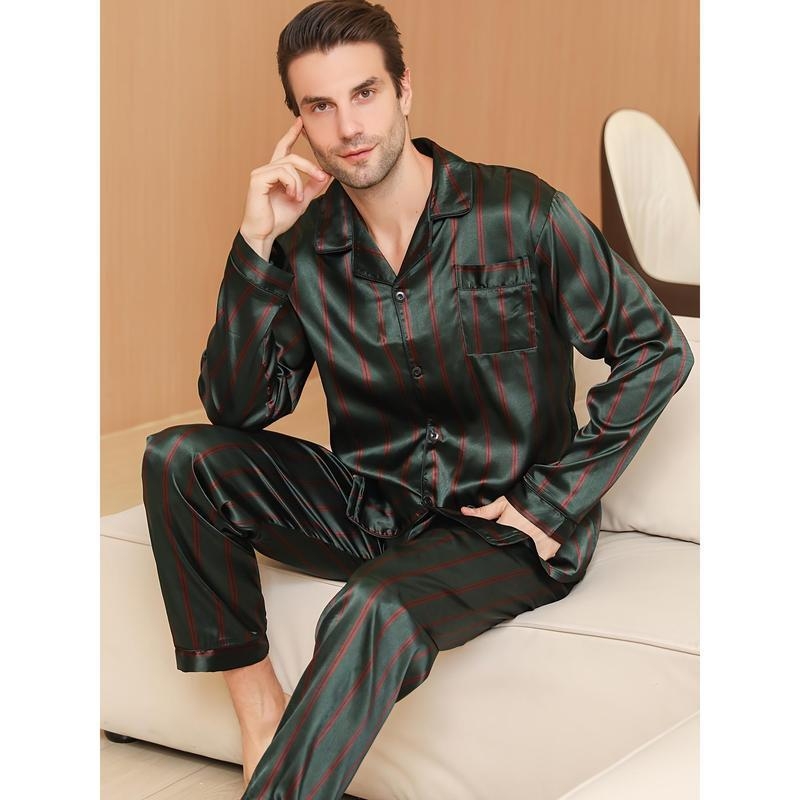 Meeste triibuline nailonist pidžaamase komplekt pikkade varrukatega topi ja pükstega – 100% nailon; kevad; premium tunne; välja lastud enne 2014