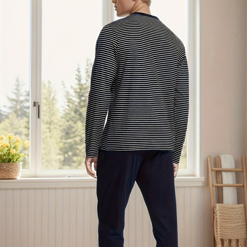 Meeste Milk Silk kodukasutuse komplekt – kaks osa: tops pikkade varrukatega ja püksid, ümmarguse kaelusega, vaba lihtne stiil, 90-95% polüester