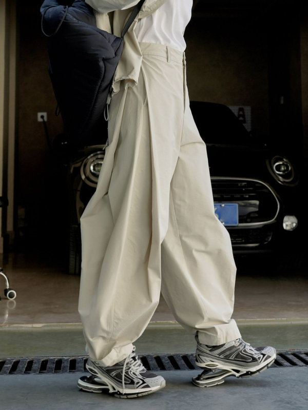 Naiste igapäevased laiad püksid kõrge vöökohaga, vaba lõikega, puuvill-nailon segu I-tüüpi voldikutega