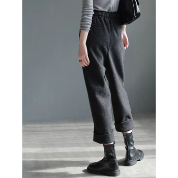 Harem-püksid villase kangaga, laiad, 9/10 pikkus, looduslik vöökoht, linnaline stiil