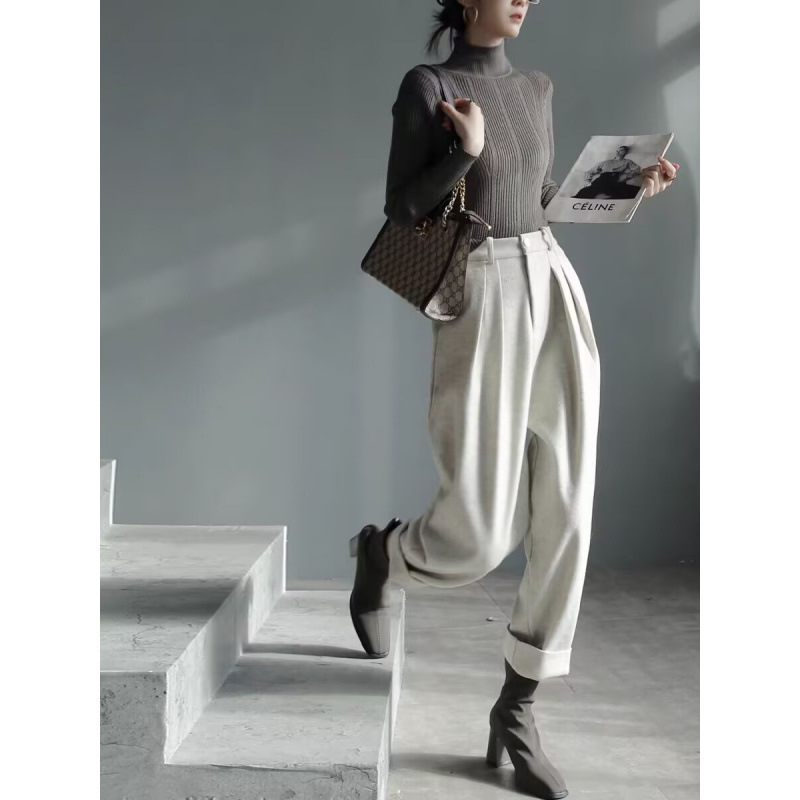 Harem-püksid villase kangaga, laiad, 9/10 pikkus, looduslik vöökoht, linnaline stiil