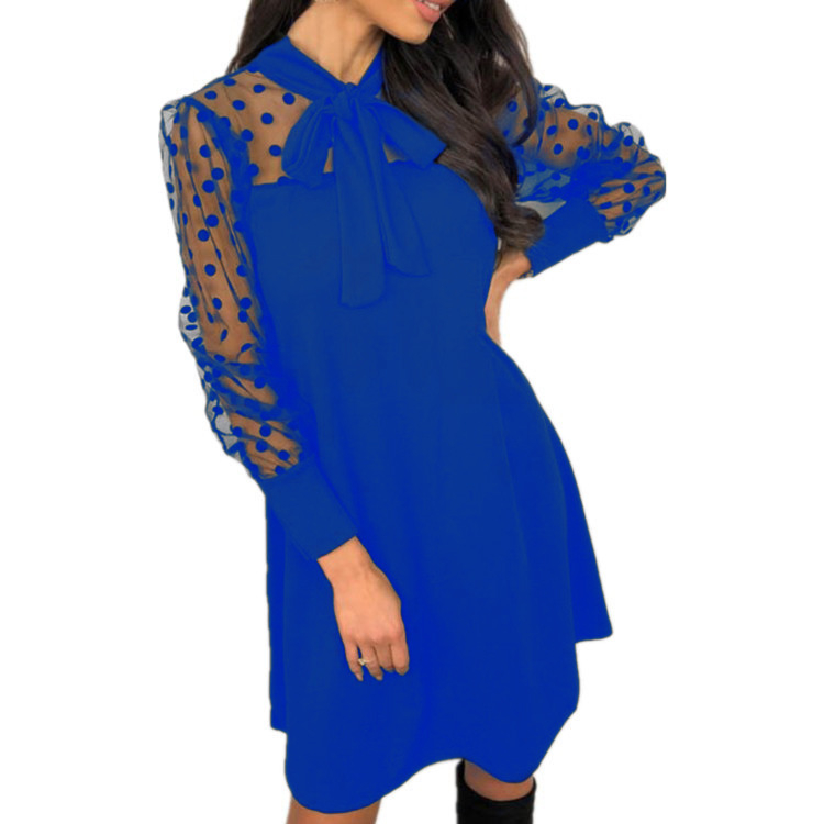 Polüestrist midi A-liiniline kleit ümmarguse kaelusega, pikkade varrukatega, vaba talje