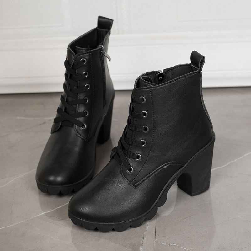 Naiste moodne saapad: PU ülemine, libisemiskindel kummist tald, ümmarguse varba, paks konts 6–8 cm, külje lukk kinnitusega