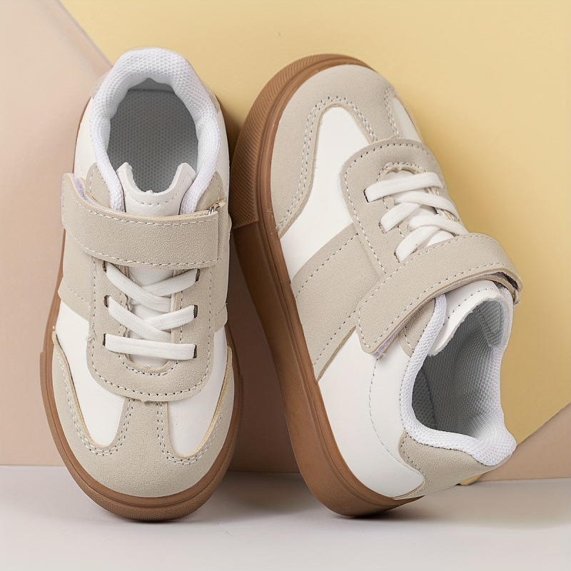 Igapäevased tossud ümmarguse ninaga, PU ülaosa, kolju muster, väike konts 4-6 cm, unisex