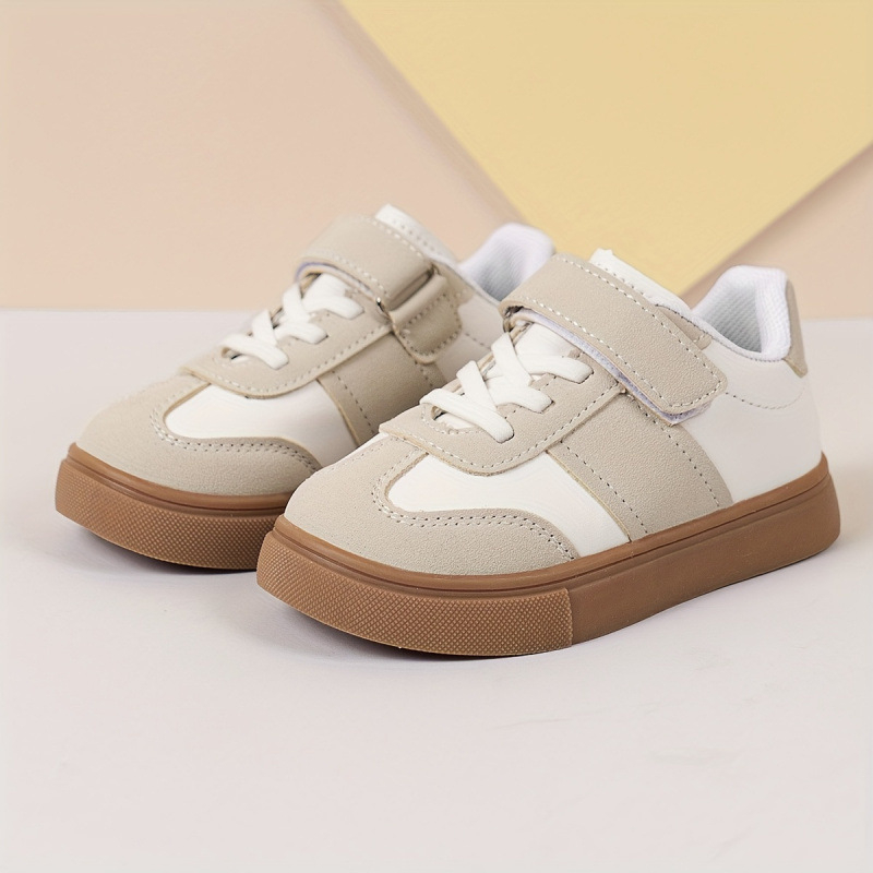 Igapäevased tossud ümmarguse ninaga, PU ülaosa, kolju muster, väike konts 4-6 cm, unisex