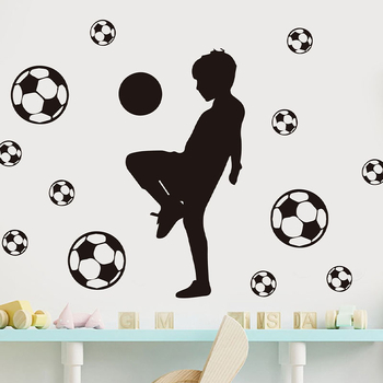 Karikatuurpoisi ja jalgpalli seina kleebis – eemaldatav PVC isekleepuv dekoratsioon, 1 tükk, elutuba või magamistuba