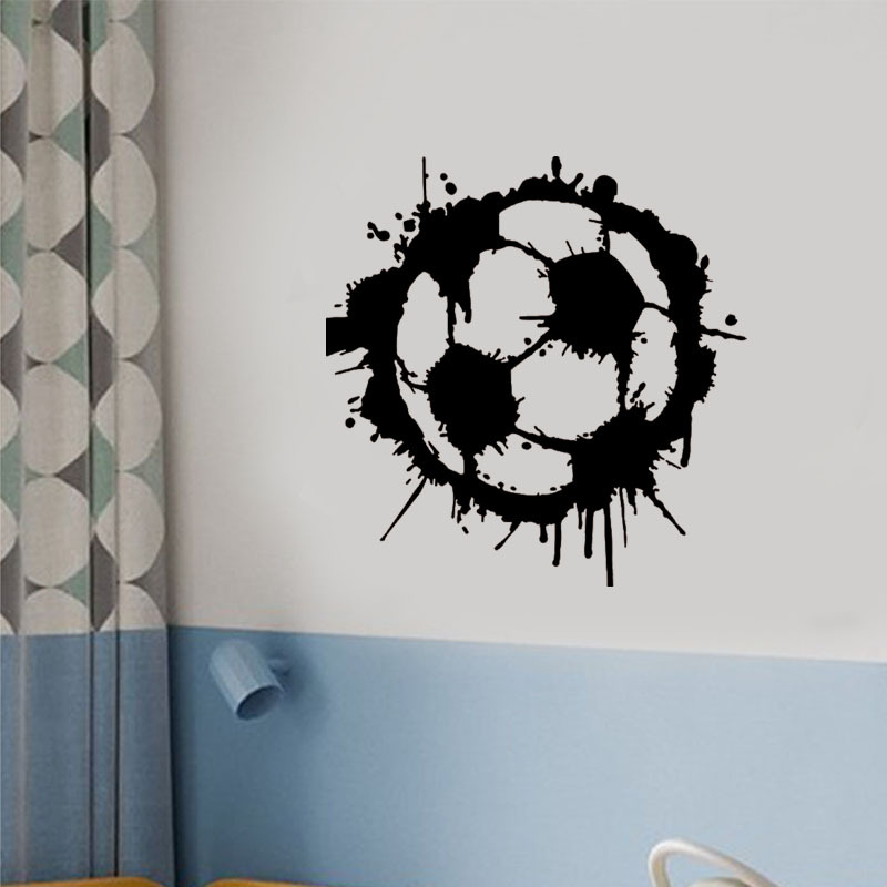 Karikatuurpoisi ja jalgpalli seina kleebis – eemaldatav PVC isekleepuv dekoratsioon, 1 tükk, elutuba või magamistuba