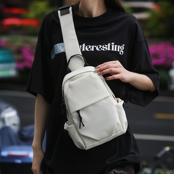 Geantă crossbody în stil street, nylon, primăvara 2024, închidere cu fermoar