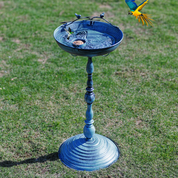 Raudmetallist linnuvann romaanikolonni disainiga, kaal 1400 g, tootekood Yf49030201