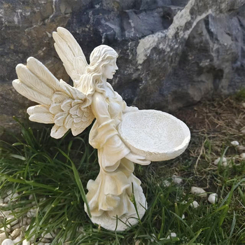 Resiinist aed lindude söötja kaunistus – jumalanna-ingli motiiv (multikas stiilis) (Kood LB00181; Materjal: resiin; Pakend: kartong)