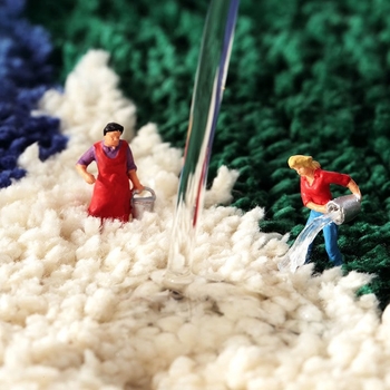 Ümmargune vaip taimekiududest, abstraktne muster, masinpestav, elutoa jaoks