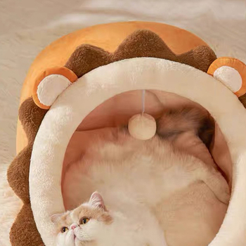 Xin Ding munakujuline kassipesa – pooliselt suletud talvine pesa kassidele