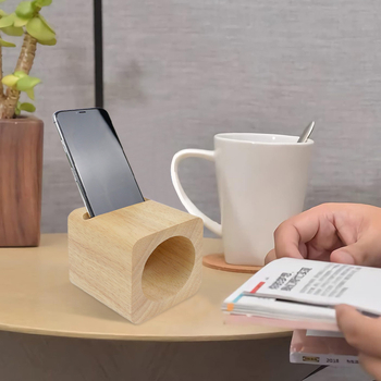 Ruutjooneline puidust telefoni kõlar ja lauaalus, bambuspuust, WIN WIN kaubamärk, kaasaegne minimalistlik stiil