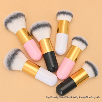 Puuderharja pehmete sünteetiliste karvadega, kaasaskantav, 1 tk