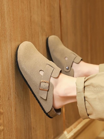 Meeste toe-cap klompid veluurist ülaosaga ja konnapintud tallaga, igapäevane jalanõu kõikidele aastaaegadele