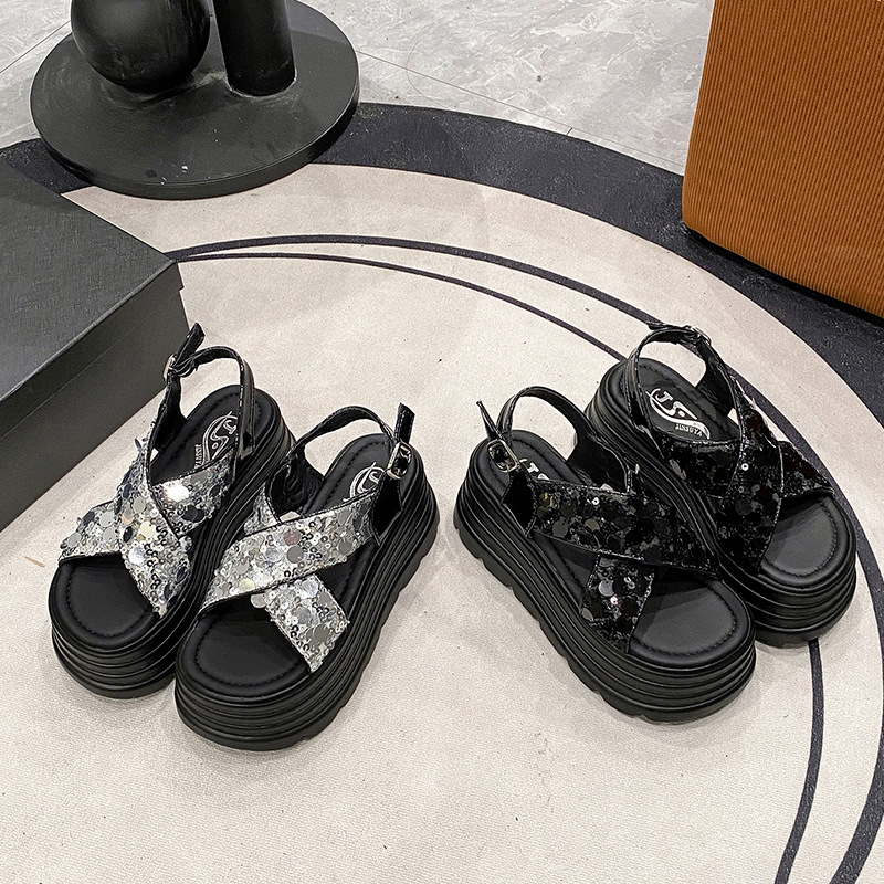 Platvormisandaalid pailettidega, 8 cm kanna, PU ülemine, ümmargune varvas, kummist tald, ühe joone klipsiga