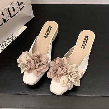 Naiste satiinist sandaalid lillemustriga, ruudukujulise ninaga, kummist talla, PU vooder, keskmise ploki kanna