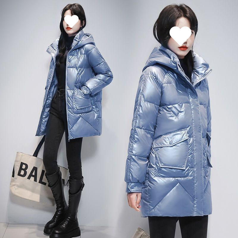 Puuvillaga täidetud mantel, vaba lõige, halterneck kaelus, väga pikad varrukad, (täidis: puuvill; peamine kangas: puuvill; kanga koostis: puuvill)