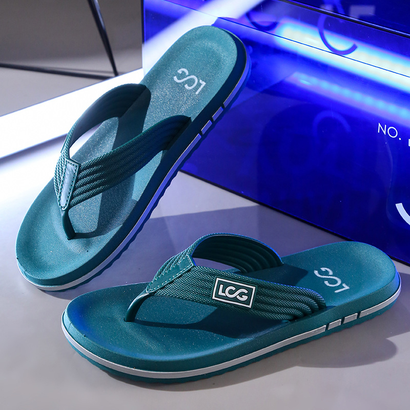 Unisex PVC flip-flopid injektsioonvormitud tallaga, slip-on, nooruslik stiil