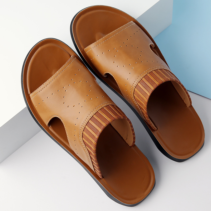 Meeste avatud varvastega sandaalid, vabaajastiil, ülemine materjal: teise kihi veisnahk, tald: kumm, sisemus: kunstnahk